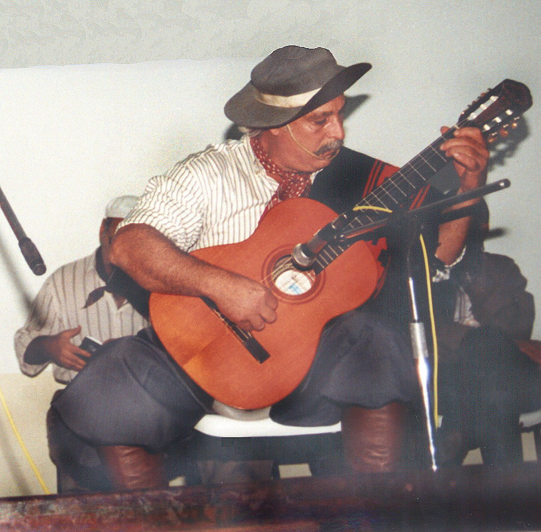 Galeria Eron Vaz Mattos — 035
