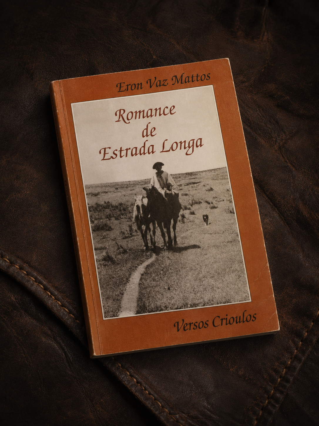 Capa — Romance de Estrada Longa